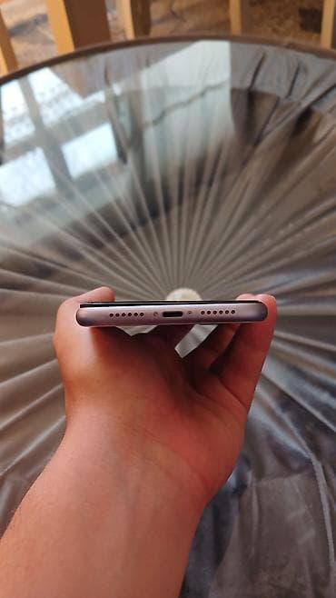asus notbuku 552 cl: IPhone 11, Göy, Face ID — 4