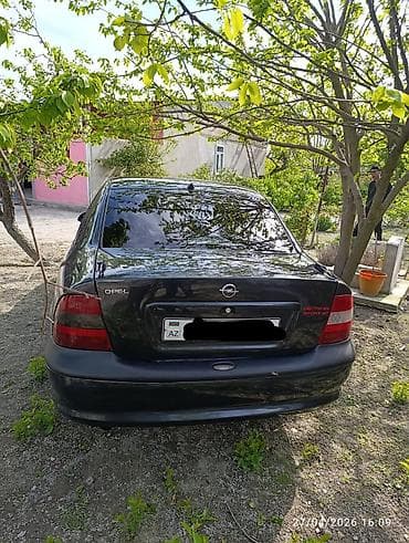 masin diskleri satisi: Opel Vectra: 1.8 l | 1997 il Sedan — 1
