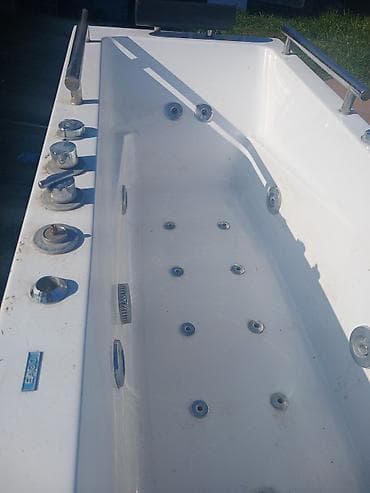 jakuzi: İşlənmiş Cakuzi vanna Motorlu, Ödənişli çatdırılma — 3