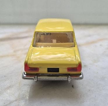 Moskviç model avtomobil – miqyas 1:43 - Brend/seriya: MOSKVITCH — 8
