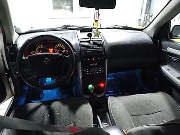 Nəqliyyat: Saipa Tiba: 1.6 l | 2014 il 500000 km Sedan — 7