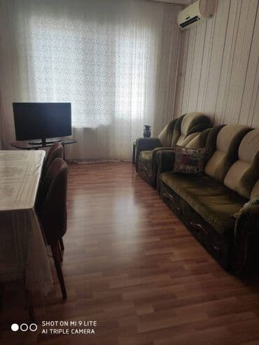 9 ci mikrorayon satilan evler: Bakı, 3 otaqlı, Köhnə tikili, m. Həzi Aslanov, 67 kv. m — 2