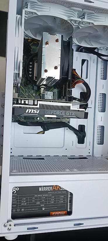 aplle 6: Təzə detallardan yığılmıs keys ( 20 gün işlənib cəmi ) . 3 ay zəmanət — 7