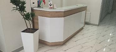 kompyuterniy stol: Resepsiyon/qarşılama masası – müasir ofislər, klinikalar, gözəllik — 1