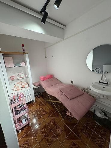 salon dolab: Genclıkde metronun cox yaxınlıgında Akademik Hesen eliyev kucesinde — 1
