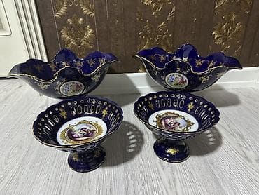 murebbe qablari: Czech Republic istehsalı olan orijinal kobalt bəzəkli porselen seti — 1
