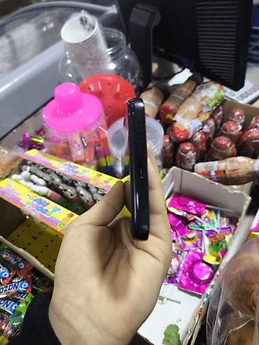 irşad iphone 14: Redmi Note 11, 128 GB, rəng - Qara, Qırıq — 5