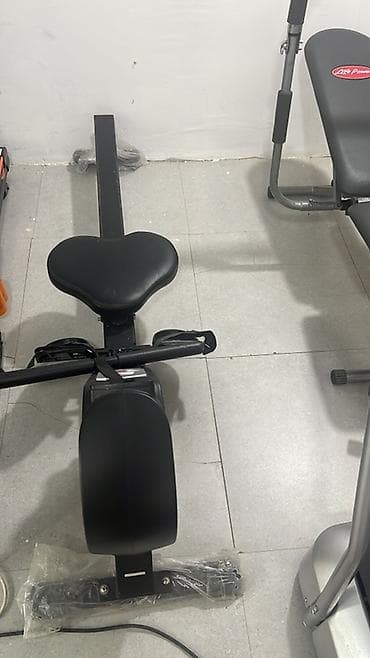 Qayıq (rowing) trenajoru - Tam bədən üçün kardio və güc məşqi: arxa