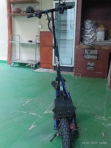 samokat baki: İşlənmiş Elektrik samokat 10", > 1000 Vt, > 45 km/s, Ödənişli çatdırılma — 2