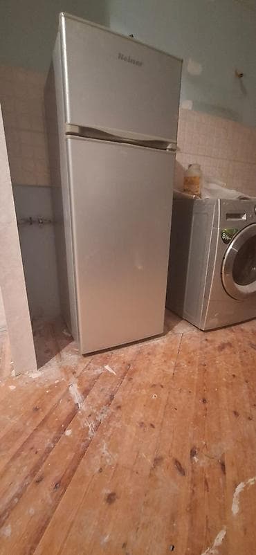 komputer 2ci əl: Soyuducu satilir tam islek ve tezedir veziyyeti qiymet 200.m — 3