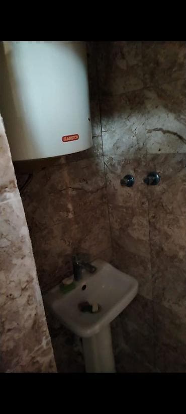 temirsiz evler: 1 otaqlı kiçik studio tipli ev - Mətbəx bölməsi: tezgahüstü qaz — 3