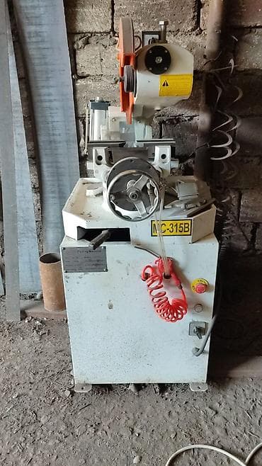 Seva 🌼. 3676
Suyla Soyutma Dəzgahı 
Təzə
Qiymeti 700 Azn
Ünvan Hökmeli