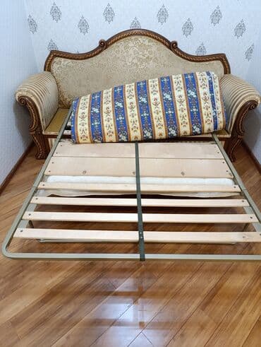 divan 2ci əl: Di̇van-kravat, İşlənmiş, Açılan, Bazasız, Nabuk, Çatdırılma yoxdur — 3