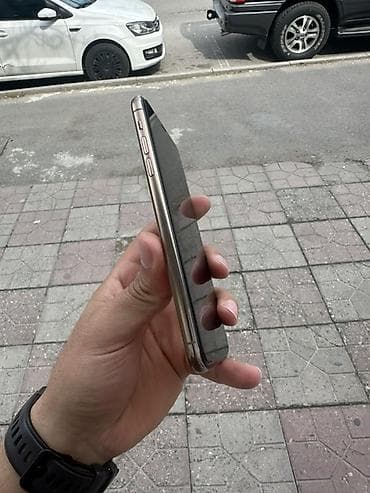 iphone 11 pro batareya qiymeti: IPhone 11 Pro Max, Qızılı — 5