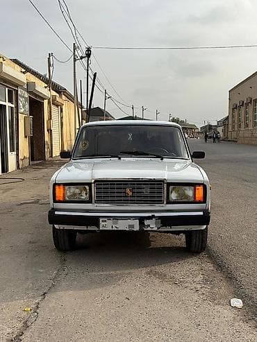 VAZ (LADA) 2107: 1.6 l | 2005 il 99000 km Sedan
