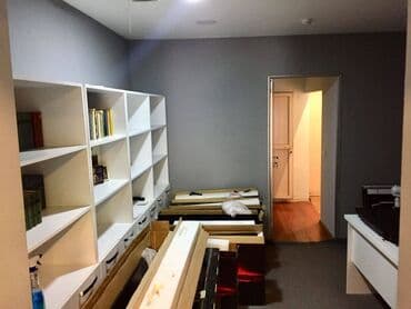 nerimanovda obyekt satilir: Öfis Yusif Səfərov küç.də yerkəşir.Giriş qapısı maqistral yola — 12