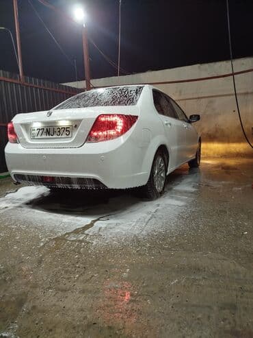 volkswagen beetle turbo az: Saipa : 1.7 l | 2020 il 19900 km Sedan — 3