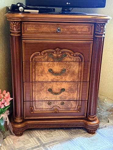 taxta bisetkalar: Qonaq otağı üçün, Açılmayan, Dördbucaq masa, 6 stul — 6