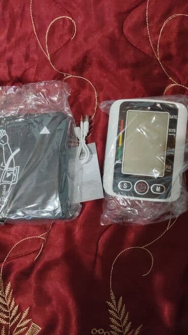 tonometr omron: Təzyiq ölçən aparat həm batareya ilə işləyir həm də USB şnur ilə,rus — 4