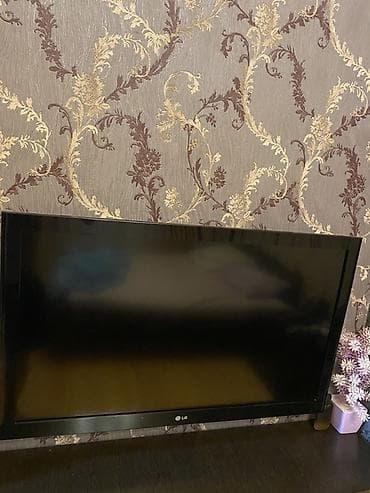 LG LED televizor - Ekran diaqonalı təxminən 32–37 düym arası