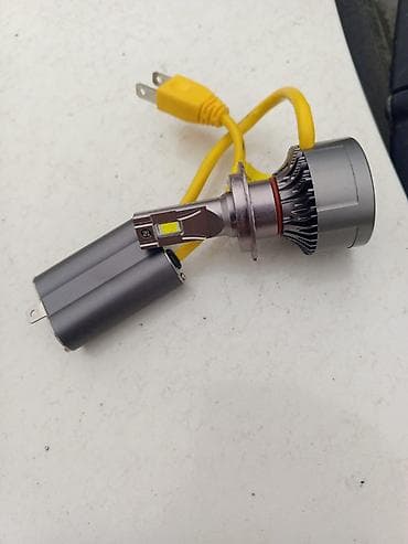 Nəqliyyat: Avtomobil üçün LED fara lampası - Növ: LED fara lampası (H4/H7 tipinə — 1