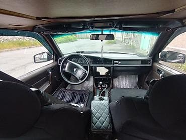 mersedes vozduxamer: Mercedes-Benz 190 (W201): 2 л | 1991 г. Седан — 3