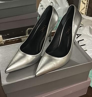 Gümüşü rəngli klassik qadın gəlinciq ayaqqabısı (pumps) ALISH: 180 azn — 2