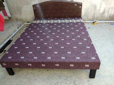 Çarpayı təzə
Hazırı var
Çatdırılma var 
Vopçat aktivdir yaza bilərsiz