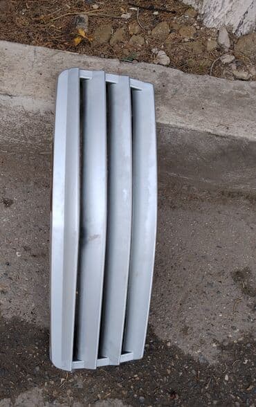 Ötürücü qutuların detalları: Mercedes-Benz C180, Tayvan — 1