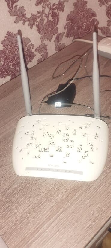 kabelsiz modem: Modem 10 azn. Heç bir prablemi yoxdu. Tam işlek vezyetdedir — 1