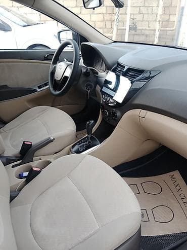 hyundai acar: Hyundai Accent: 1.4 l | Sedan — 9