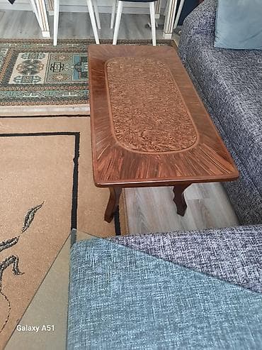 Jurnal masası, İşlənmiş, Açılmayan, Taxta, Dördbucaq masa