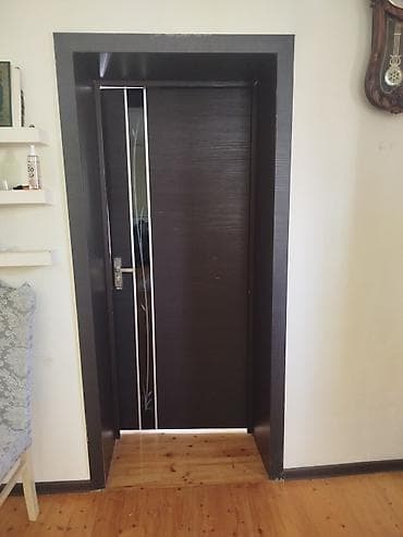 kilimlər: 4ədədi 250 - Model: daxili sürüşən qapı - Rəng: tünd qəhvəyi (wenge — 1