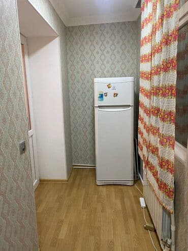 xirdalan mehdi huseynzade: Bakı, 2 otaqlı, Köhnə tikili, m. Həzi Aslanov, 43 kv. m — 9