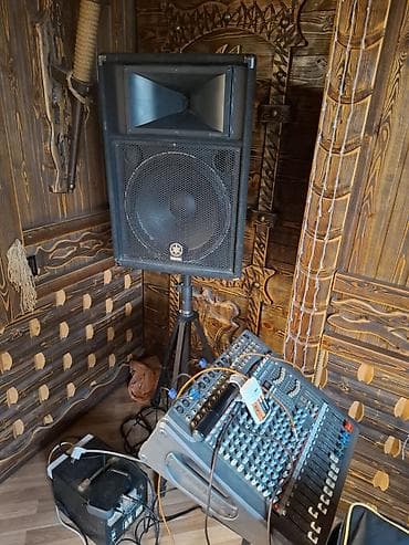 Səhnə və tədbirlər üçün tam səs sistemi dəsti Tərkib: - Dynacord — 4