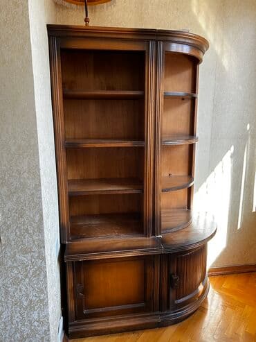 журнальный столик деревянный: Б/у, Журнальный стол, Сервант, Стол и стулья, Румыния — 3