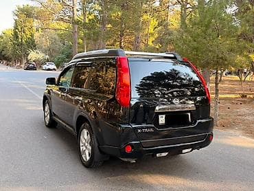avto maşın: Nissan X-Trail: 2.5 l | 2011 il Krossover — 10