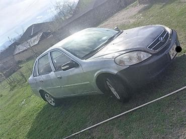 audi 6: LIFAN Breez (520): 1.6 l | 2008 il 229000 km Sedan — 3
