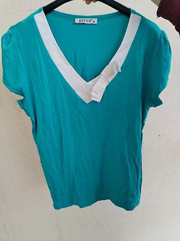 Qadın geyimləri: Gertie brendi qadın bluzası - Rəng: firuzəyi (türkuaz) gövdə, ağ V — 1