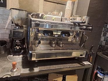 La Cimbali M23UP peşəkar Espresso kofe aparatı. Kafelər və restoranlar