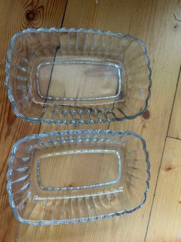 sogan dograyan aparat: 6 ədəd baliq formasında şüşə qab (salatlıq) 4 ədəd böyük bölməli çərəz — 4