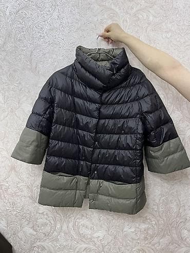 swatch black coat: Qu tükündən vitrofka Qısa yastıqlı qadın kurtkası - Model: qısa — 1