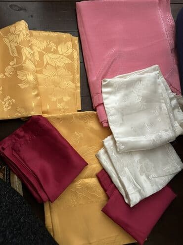 Mercedes-Benz: Məişət tekstili dəsti - Süfrələr və masa örtükləri: ağ, krem, naxışlı — 2