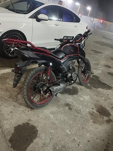 Motosiklet – şəhər içi və qısa məsafələr üçün praktik iki təkərli