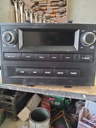 opel astra 2000: Avtomobil üçün orijinal multimedia/radio başlıq bloku və ön konsol — 2