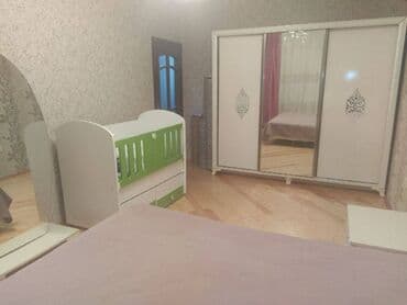 ilkin ödənişi 10000 olan evlər: Bakı, 3 otaqlı, Köhnə tikili, m. Həzi Aslanov, 90 kv. m — 9