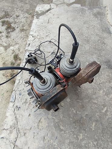 generator 8 kva: İki silindrli, hava ilə soyuyan mühərrik bloku satılır. Şəkillərdə — 4