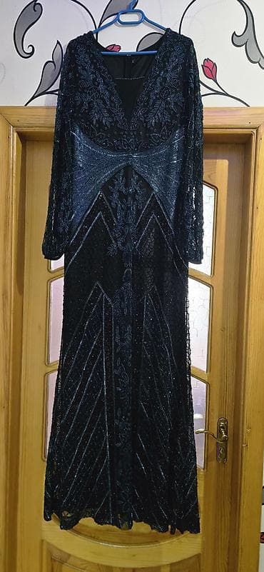 Qara-mavi, əl işi bəzəkli ziyafət geyimi - Model: Uzun ziyafət/libas