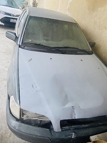 daewoo nexia 2011: Volvo S40: 9.1 l | 2002 il 250 km Sedan — 4