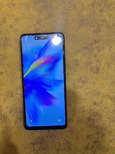 telefon tutacag: Infinix Note 30, 256 GB, rəng - Mavi, Sensor — 5